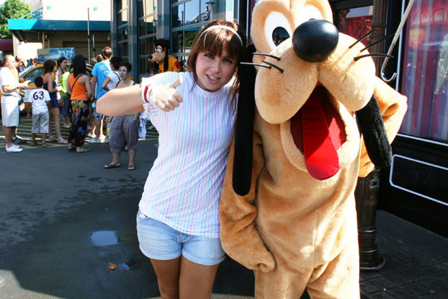 Katia et Pluto a Disney