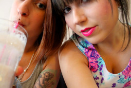 Katia et Camille Milkshake