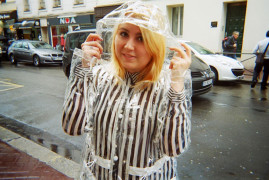 Imperméable transparent