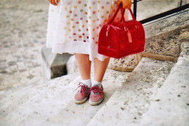 Jupe à pois et sac furla rose