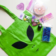 Alien tote bag