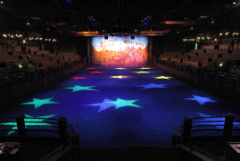 buffalo bill show disney village