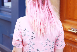 cheveux roses robe whitepepper