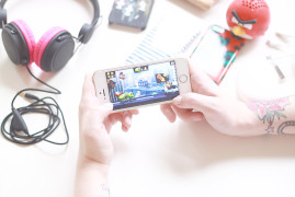application iphone zombie tsunami jeux
