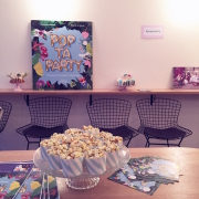 alice sur le gateau pop ta party livre