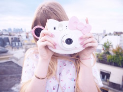 hello kitty instax polaroid
