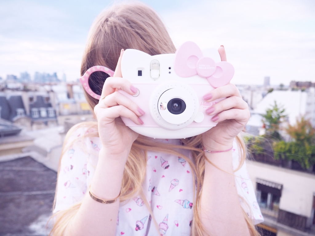 hello kitty instax polaroid