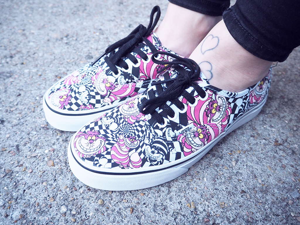 vans disney cheshire cat