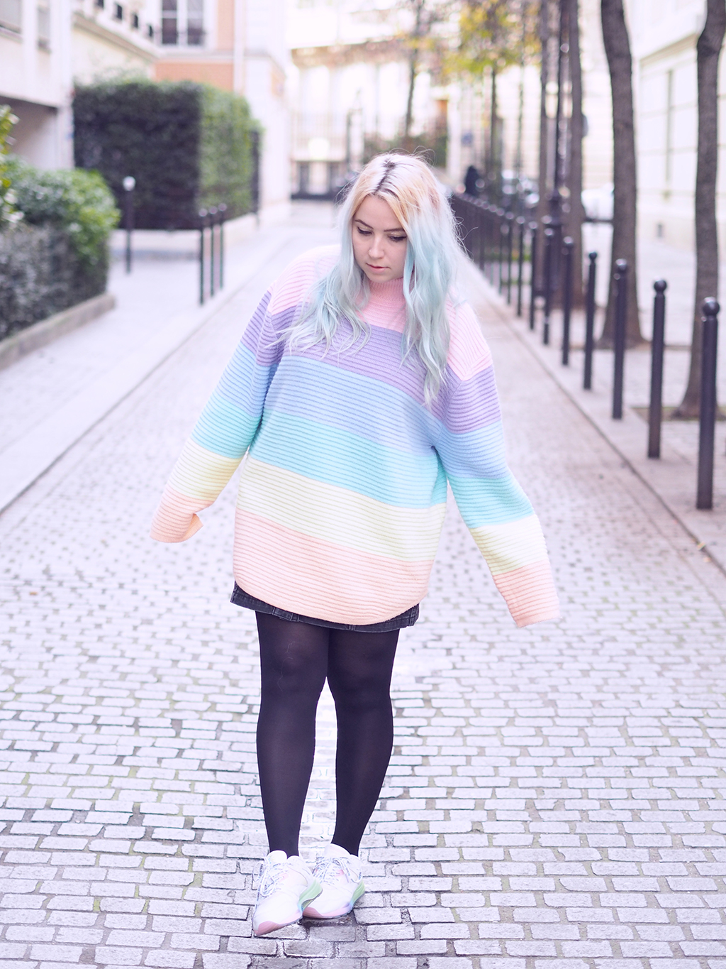 unif frost sweater