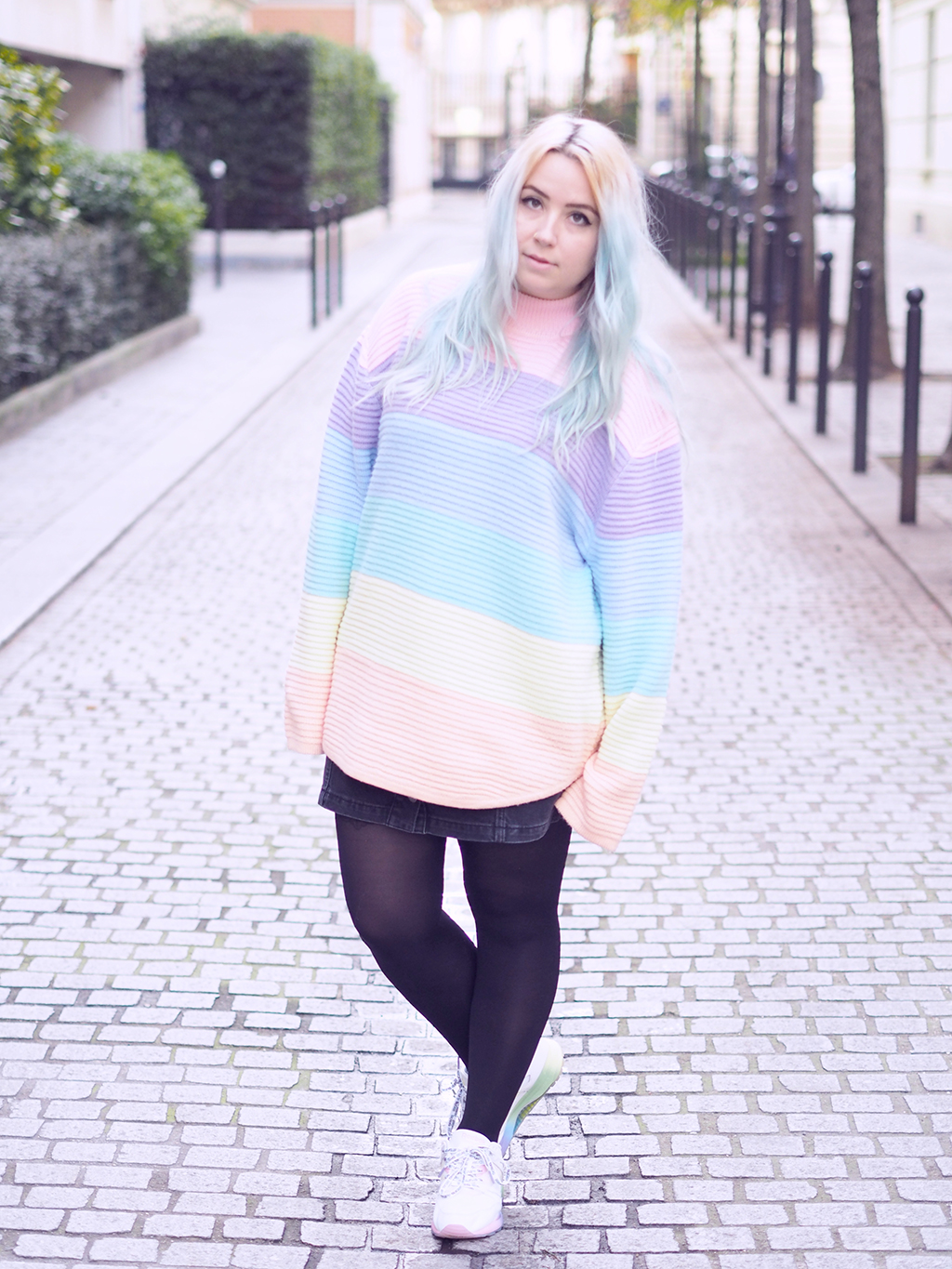 unif frost sweater