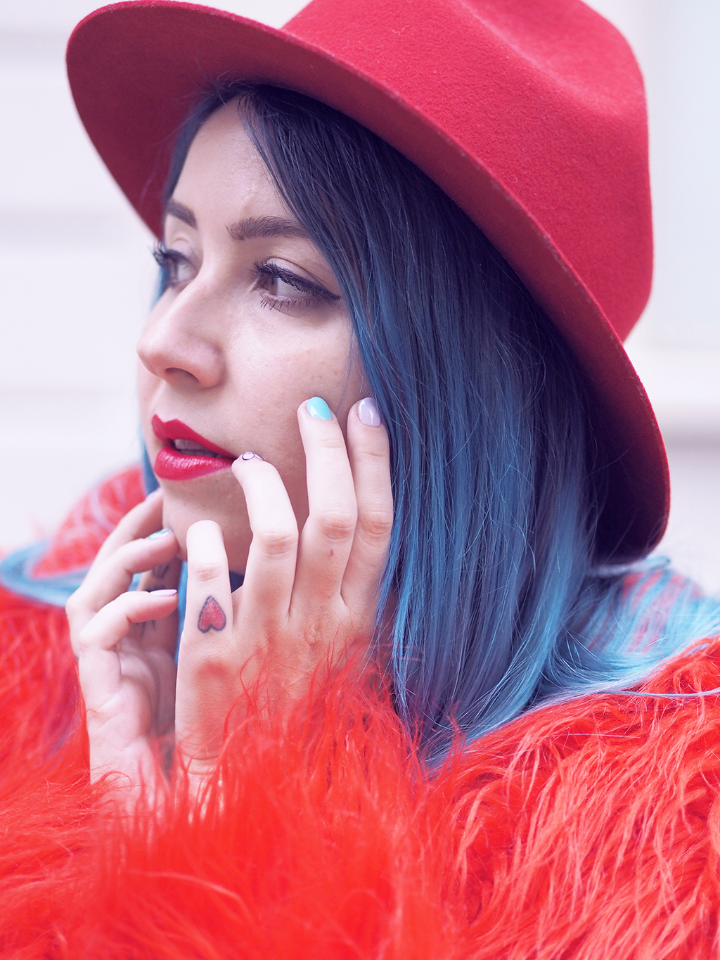 candy hearts manicure this is venice valentine's day