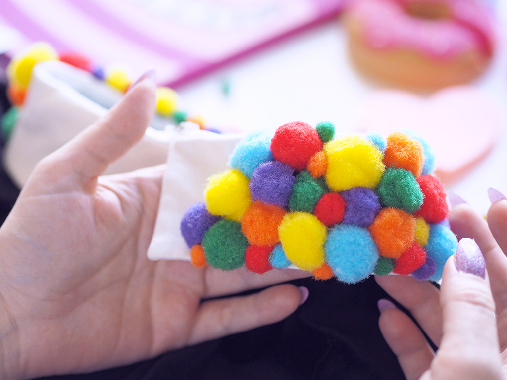 diy pompom