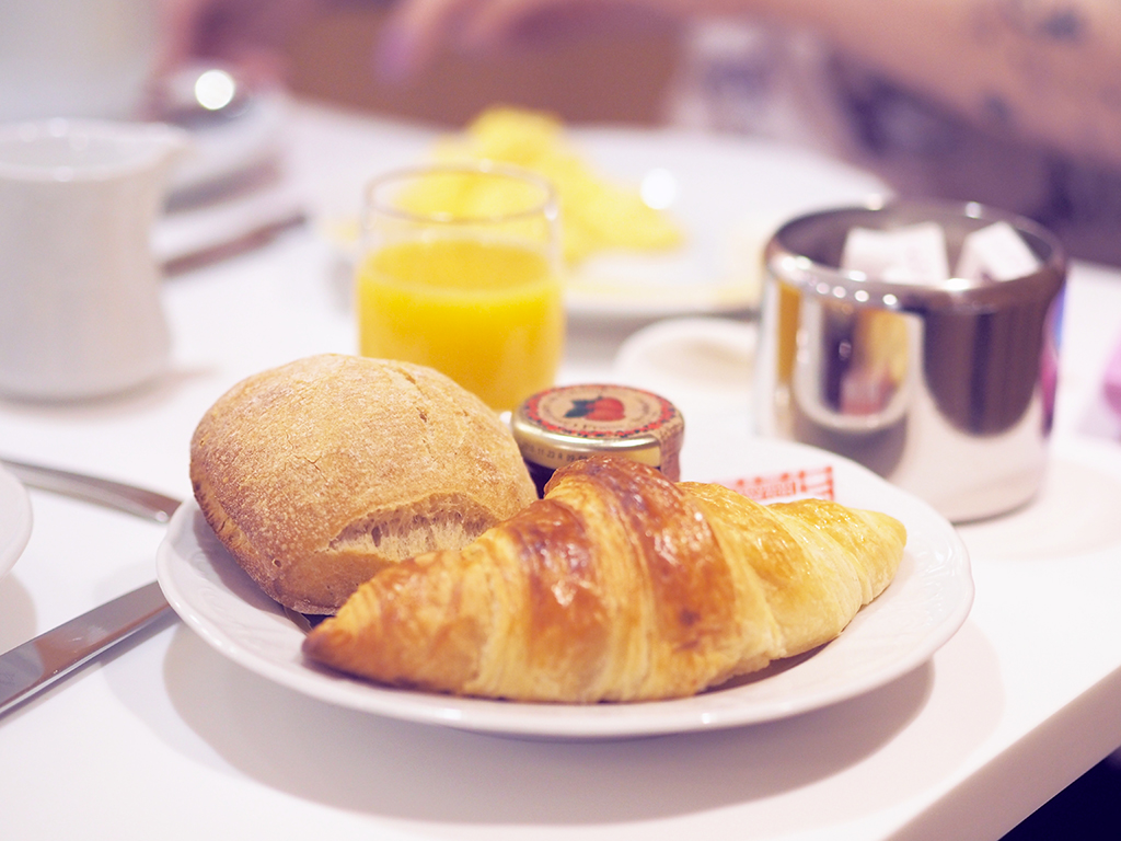 hotel le lapin blanc paris