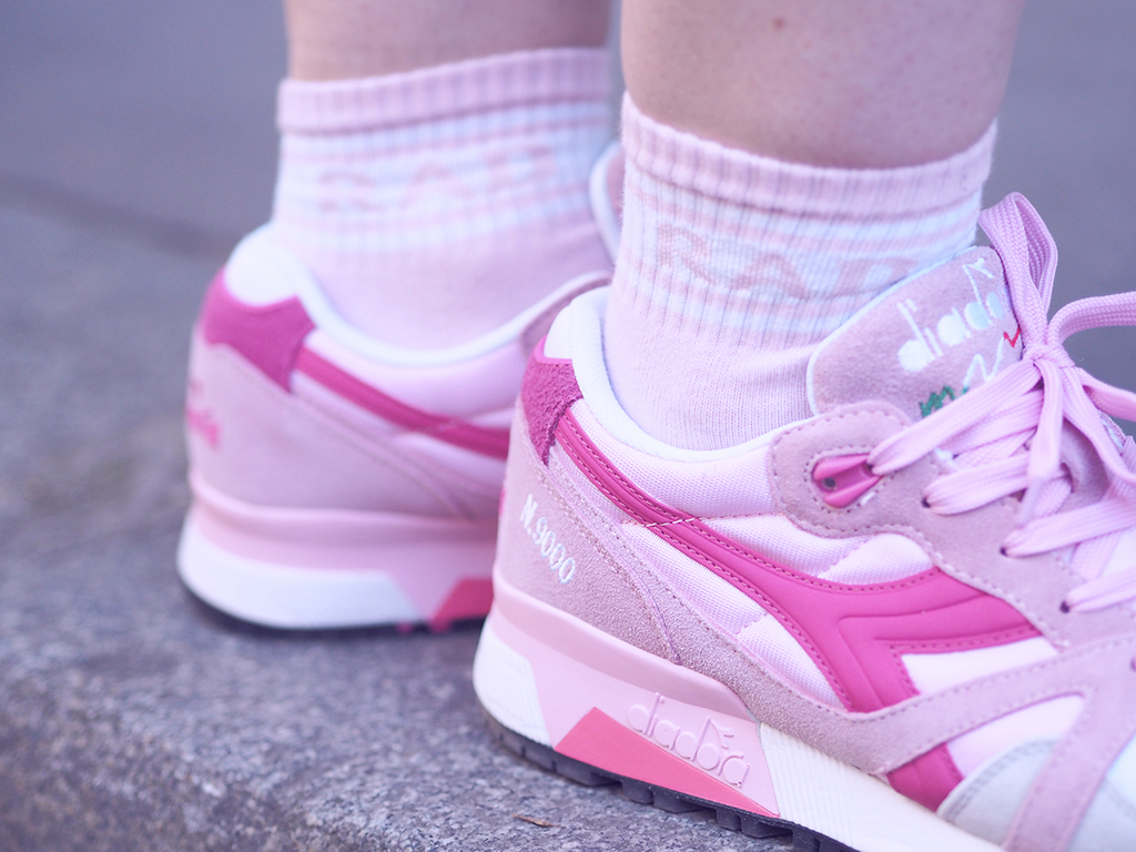 diadora