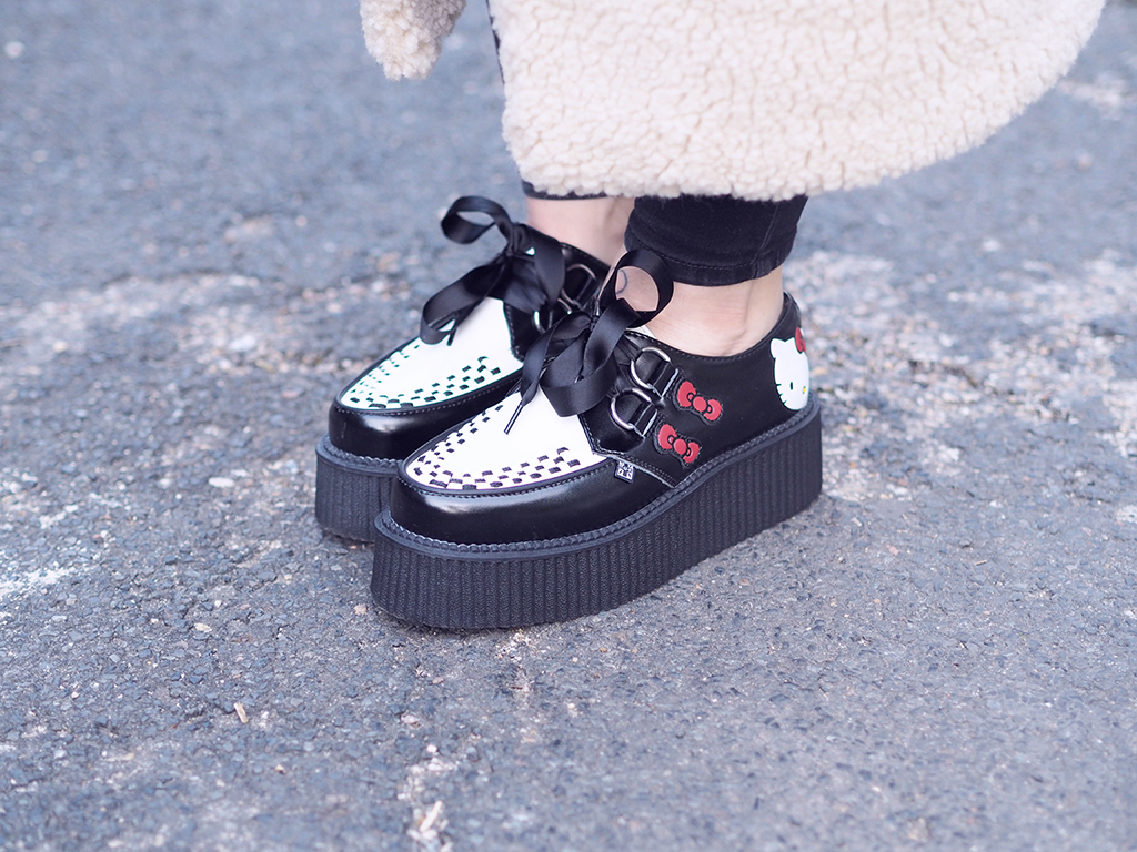 tuk hello kitty creepers