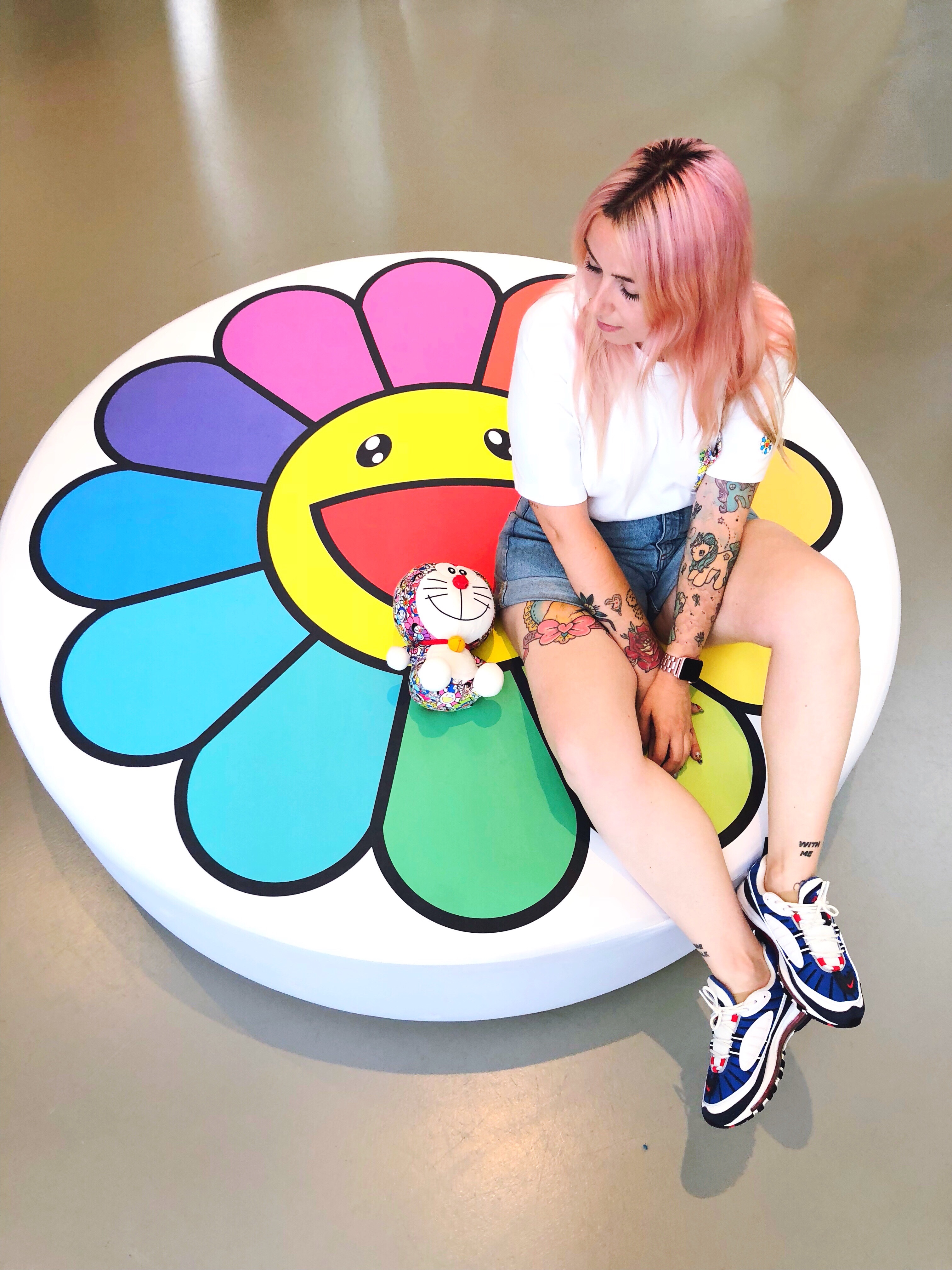 takashi murakami fondation louis vuitton