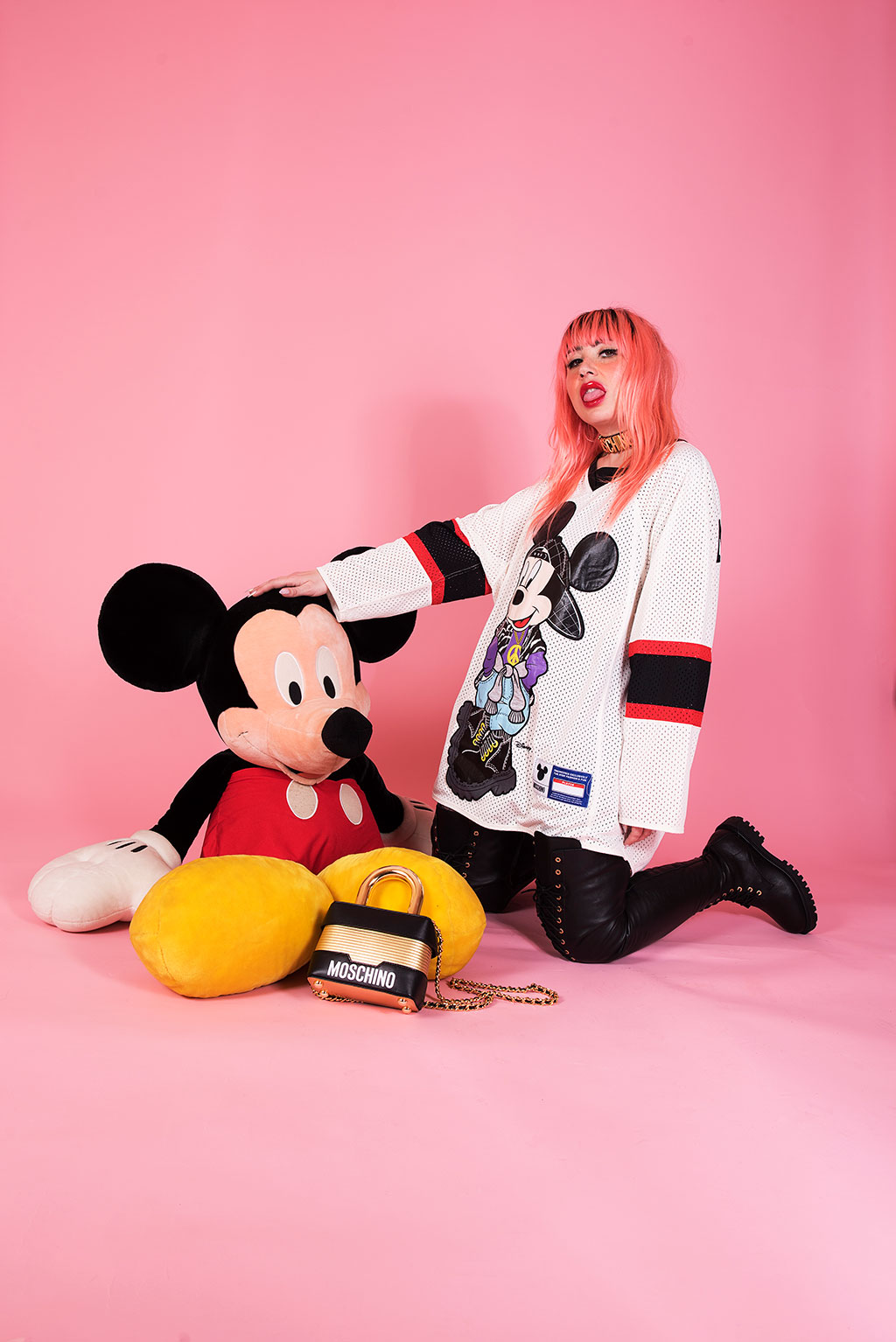 moschino disney mickey h&m